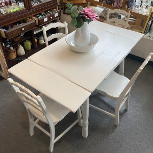 1940's Expandable Table & Chairs